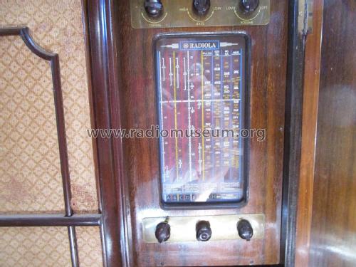 Radiola 805G; Amalgamated Wireless (ID = 2214631) Radio