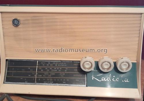 Radiola AM79; Amalgamated Wireless (ID = 2895354) Radio