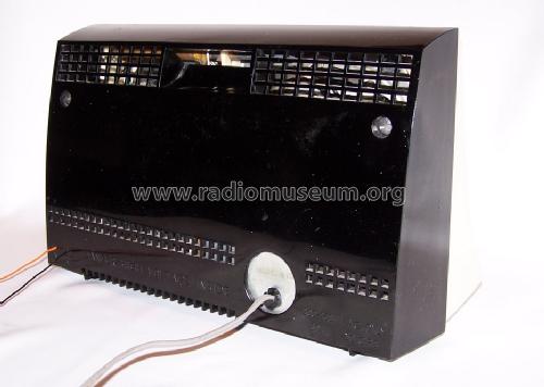 Radiola B15; Amalgamated Wireless (ID = 1388463) Radio