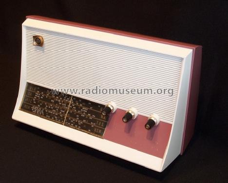 Radiola Eight Transistor B23; Amalgamated Wireless (ID = 1388520) Radio