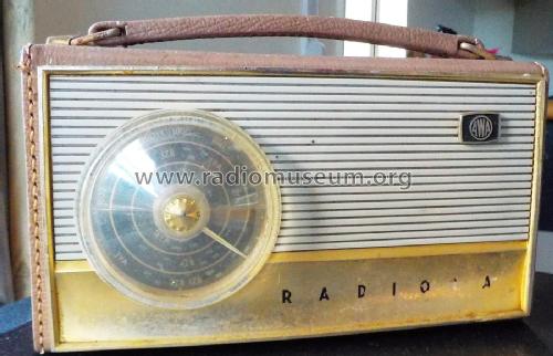 Radiola PZ17; Amalgamated Wireless (ID = 2312379) Radio