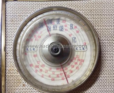 Radiola Transistor 6 136-P; Amalgamated Wireless (ID = 2171447) Radio