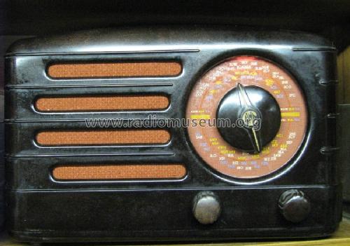 Radiolette 500M; Amalgamated Wireless (ID = 1439195) Radio