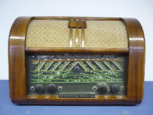 Maxim 47; American Apparate (ID = 936928) Radio