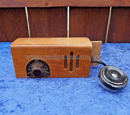 Pocket Radio ; American Leader (ID = 3095656) Radio