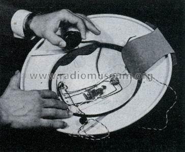 Radio Hat ; American Merri-Lei (ID = 253540) Radio