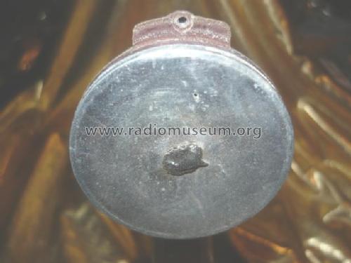 Unknown1 ; American Microphone (ID = 1738630) Micrófono/PU