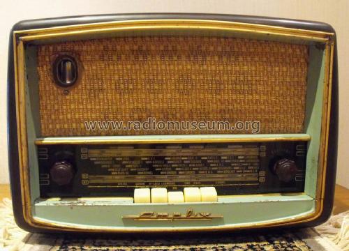 Bourgogne ; Amplix CGTVE; Paris (ID = 1047721) Radio