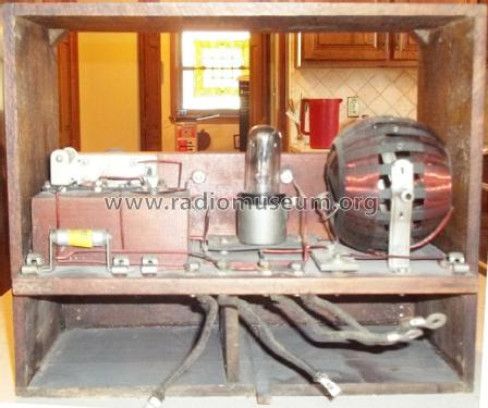 3670-1 3670-2; Amrad Corporation; (ID = 1445281) Radio