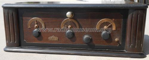S522C ; Amrad Corporation; (ID = 1692062) Radio