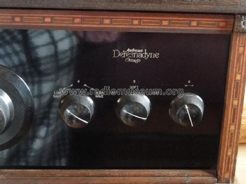 DeLuxe Deresnadyne Type L; Andrews Radio Co. (ID = 1732527) Radio