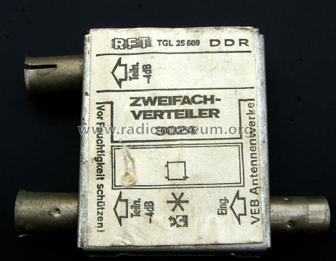 Zweifach-Verteiler 3024; Antennenwerke Bad (ID = 1559625) Misc