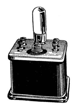 Chargeur d'accus 'Le Silencieux' ; Ariane; Paris (ID = 1841341) Aliment.