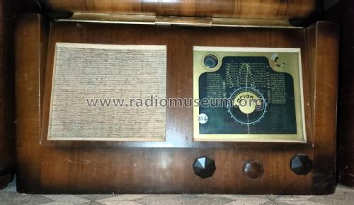 E240; Ariane; Paris (ID = 2993414) Radio