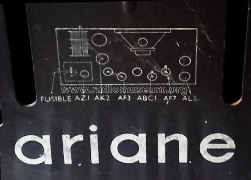 E640; Ariane; Paris (ID = 2939280) Radio