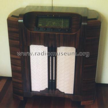 Super Dual Wave 1052; Aristocrat, Syme E.S (ID = 617066) Radio