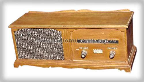 28R02 Woodgrain; Arvin, brand of (ID = 352634) Radio