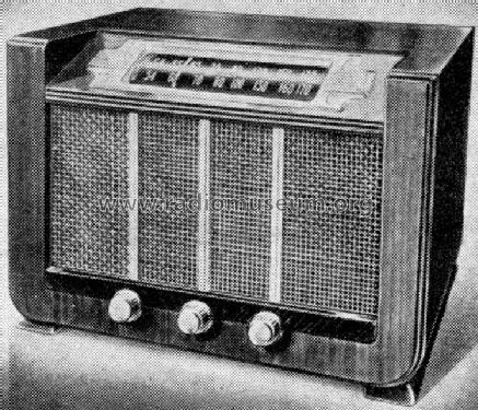 641B ; Arvin, brand of (ID = 1079093) Radio
