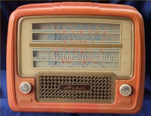 Mickey De-Luxe JPM; Astor brand, Radio (ID = 1277053) Radio