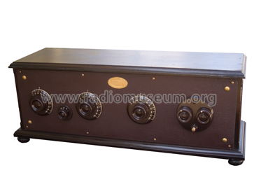 4920 Model 20 Deluxe, 20D Radio Atwater Kent Mfg. Co 4920 Model 20 Deluxe, 20D Radio Atwater Kent Mfg. Co