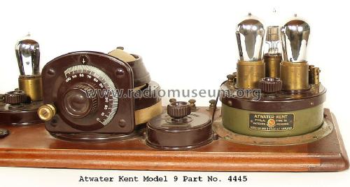 4445 Model 9; Atwater Kent Mfg. Co (ID = 1257840) Radio