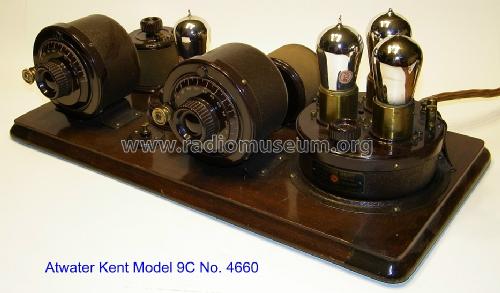 4660 Model 9C Compact; Atwater Kent Mfg. Co (ID = 1447679) Radio