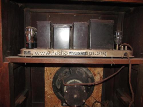 55FC Console; Atwater Kent Mfg. Co (ID = 2498935) Radio