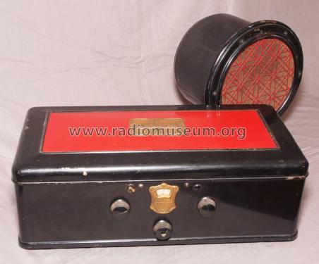 55 table model; Atwater Kent Mfg. Co (ID = 2364306) Radio