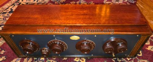 7960 Model 20 Compact; Atwater Kent Mfg. Co (ID = 3170891) Radio