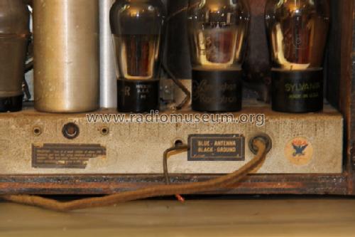 944 ; Atwater Kent Mfg. Co (ID = 682462) Radio