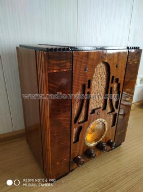 E145; Atwater Kent Mfg. Co (ID = 2491511) Radio