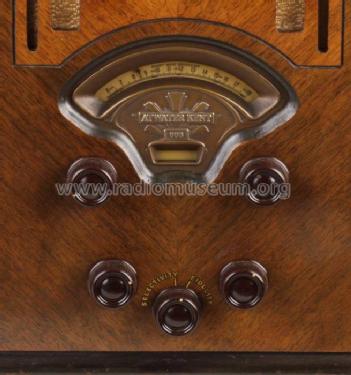 E608; Atwater Kent Mfg. Co (ID = 134511) Radio