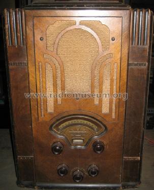 E608; Atwater Kent Mfg. Co (ID = 1712025) Radio