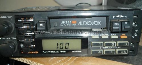 AV-235; Audiovox Corporation (ID = 2839071) Car Radio