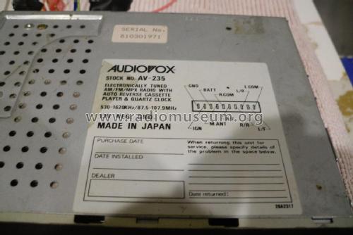 AV-235; Audiovox Corporation (ID = 2839075) Car Radio