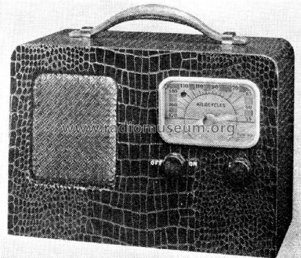 unknown portable ; Automatic Radio Mfg. (ID = 1819222) Radio