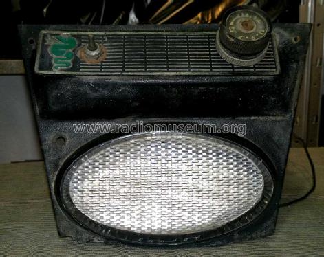 Bikini RA441; Autovox SPA; Roma (ID = 1435911) Car Radio