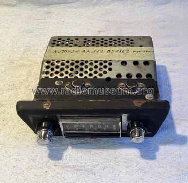 RA112; Autovox SPA; Roma (ID = 2927882) Car Radio