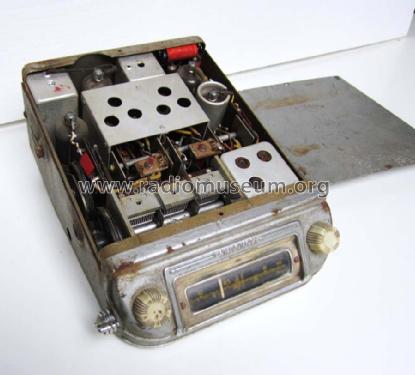 RA2/C12; Autovox SPA; Roma (ID = 1607703) Car Radio