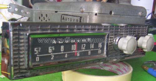 RA-106; Autovox SPA; Roma (ID = 1783550) Car Radio