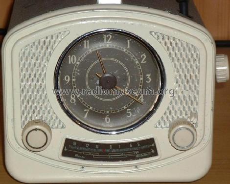 Monza ; Becker, Max Egon, (ID = 440847) Car Radio