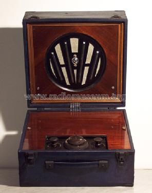 Minor Portable SG4; Beethoven Electric (ID = 1226084) Radio