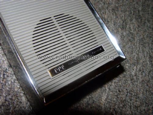 ITT Bell Sportsman AM/FM 9 Transistor Radio RB 901; Bell Telephone Mfg. (ID = 1807614) Radio