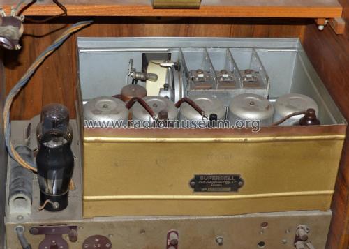 Super Bell 7 ; Bell Telephone Mfg. (ID = 3049635) Radio