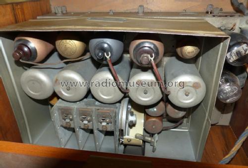 Super Bell 7 ; Bell Telephone Mfg. (ID = 3049638) Radio