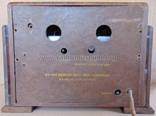 Clock Radio unknown; Bendick brand, (ID = 2066470) Radio