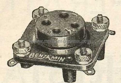 Cle-Ra-Tone Socket ; Benjamin Electric; (ID = 1176982) Radio part