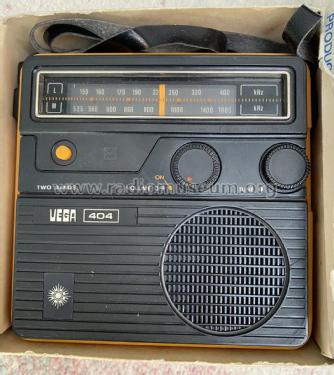 Vega {Вега} 404; Berdsk Radio Works (ID = 2818933) Radio