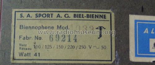 4033; Biennophone; Marke (ID = 700848) Radio