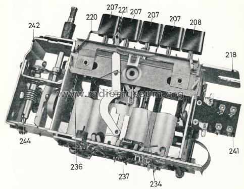 Hamburg TR ab E 250001; Blaupunkt Ideal, (ID = 1550900) Car Radio